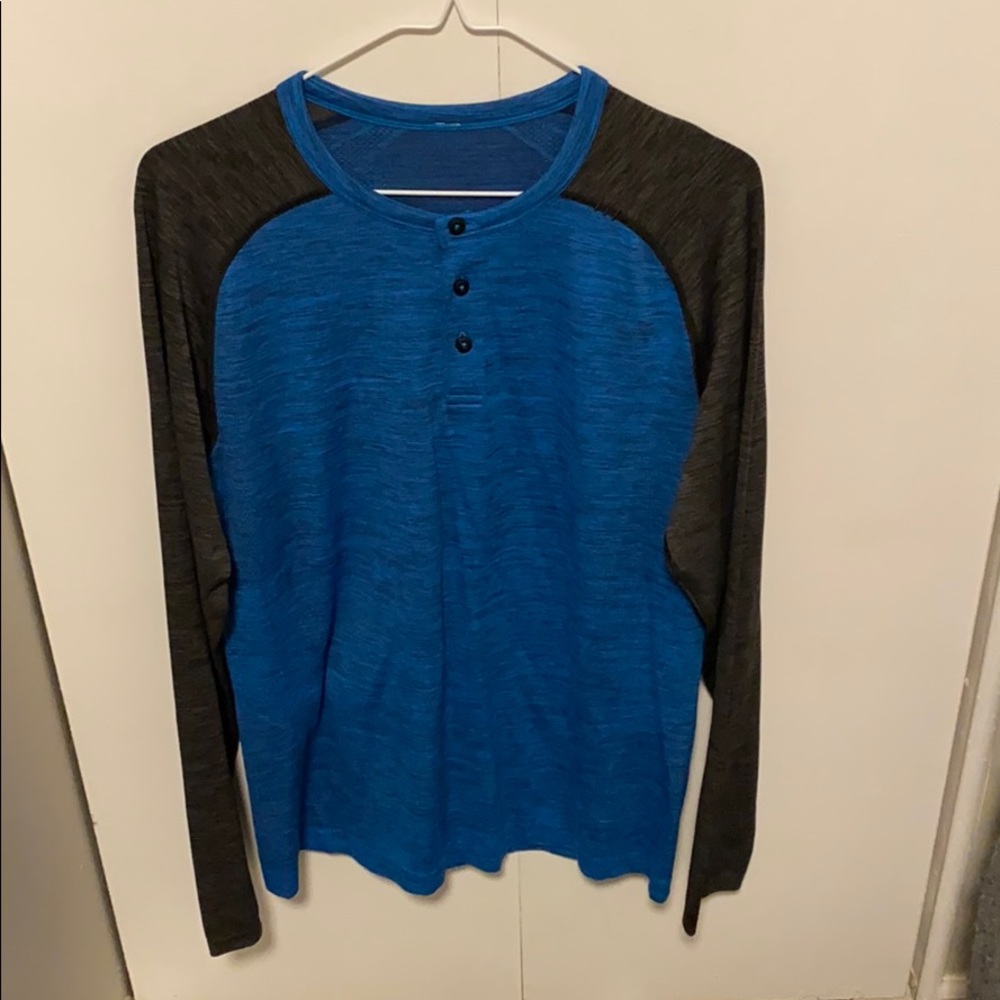 Lululemon Henley Medium